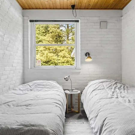 Lf15143-hojslev-mosevej-143 *